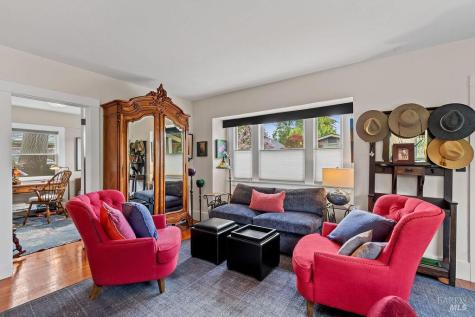 328 Piper Street Healdsburg CA 95448