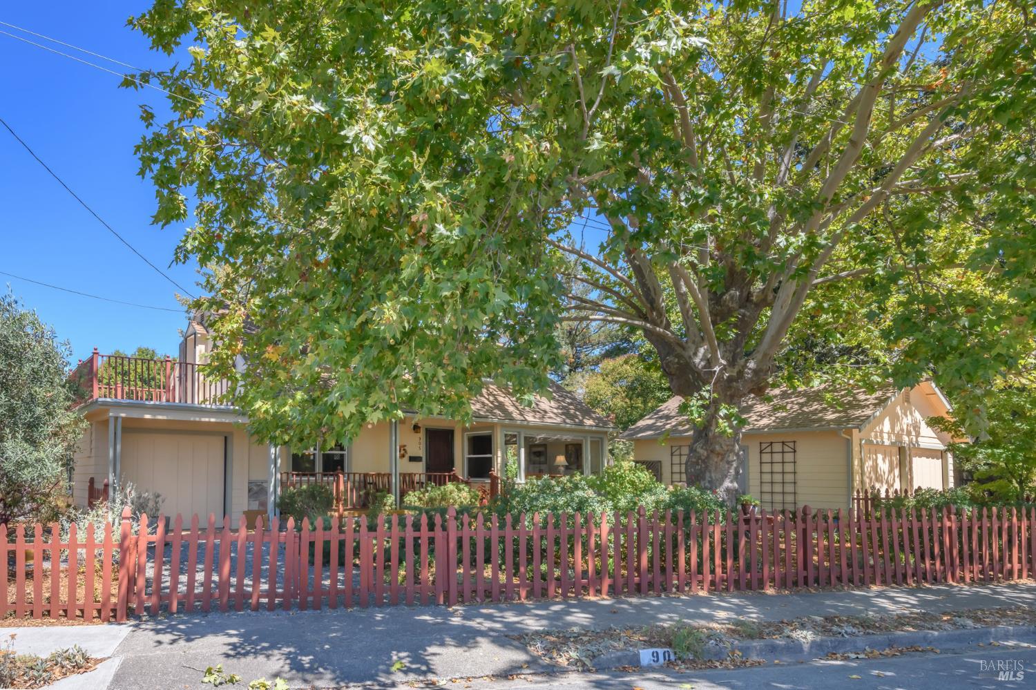 905 Silva Avenue Santa Rosa CA 95404