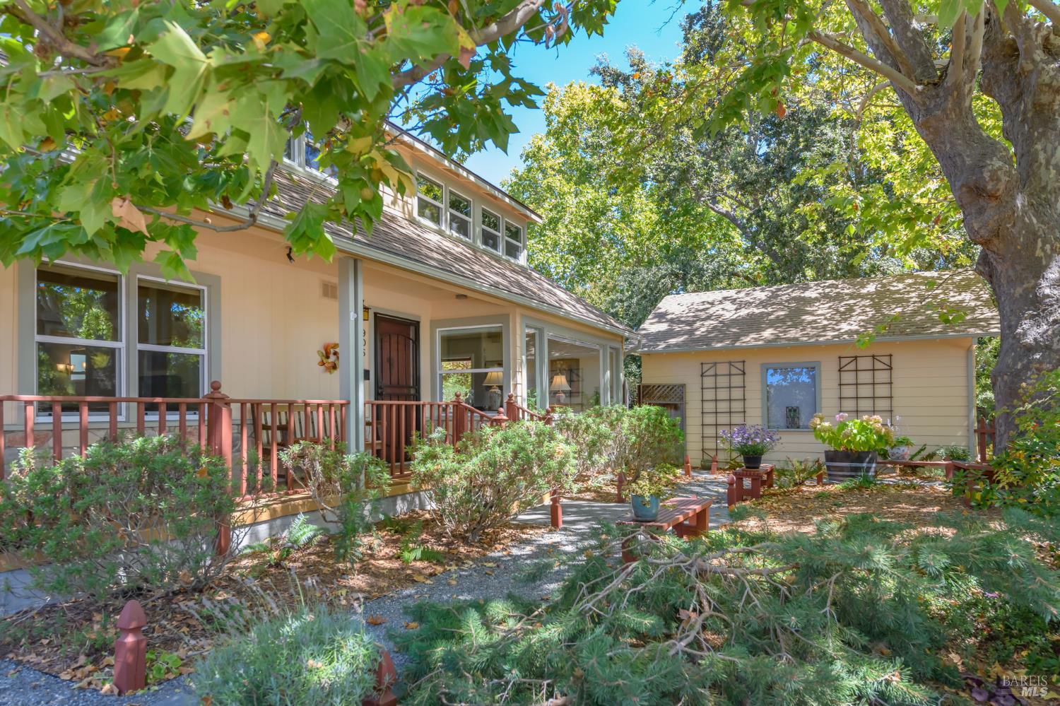 905 Silva Avenue Santa Rosa CA 95404