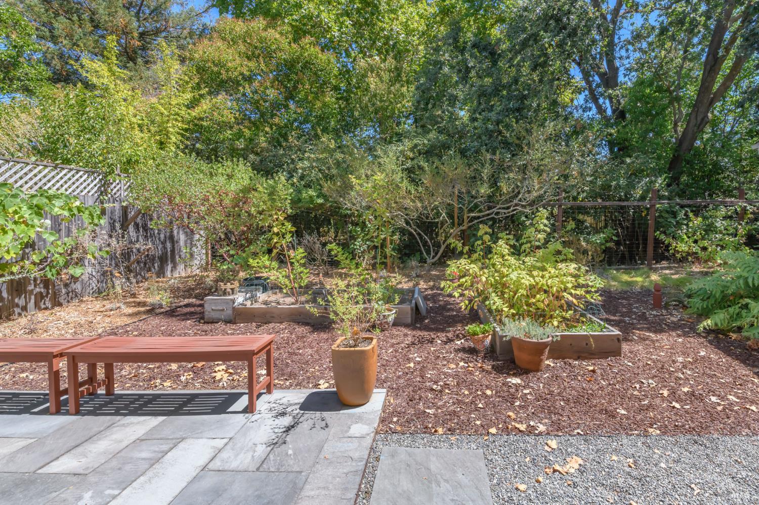 905 Silva Avenue Santa Rosa CA 95404