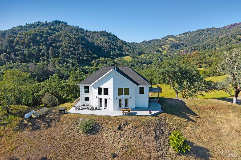 1474 Boonville Road Ukiah CA 95482