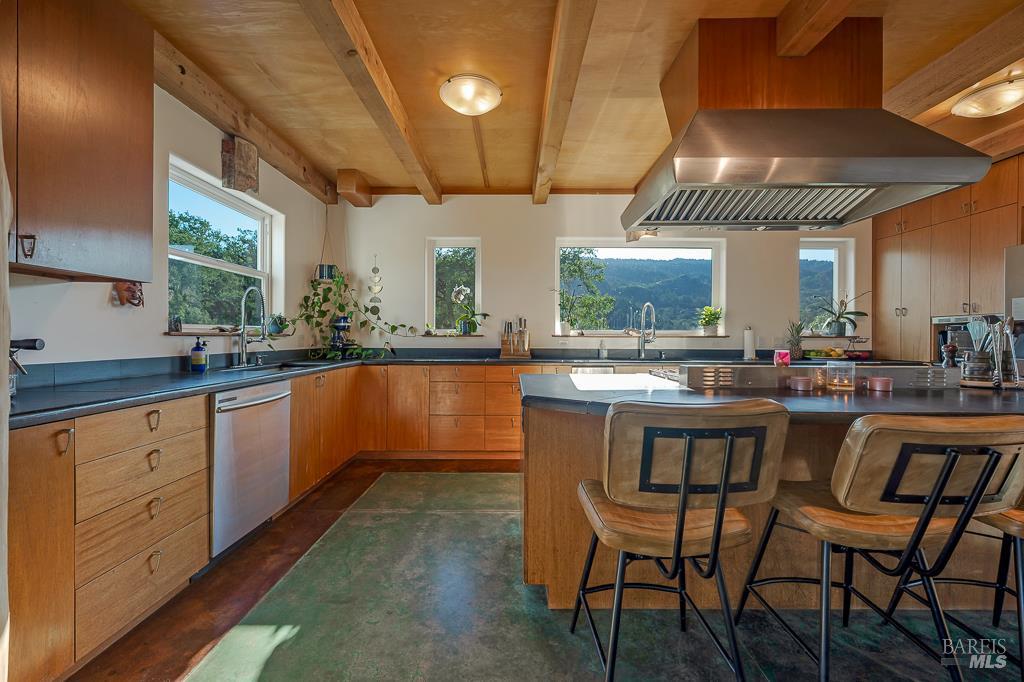 1474 Boonville Road Ukiah CA 95482
