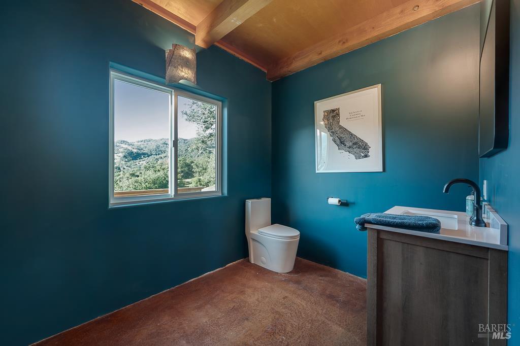 1474 Boonville Road Ukiah CA 95482