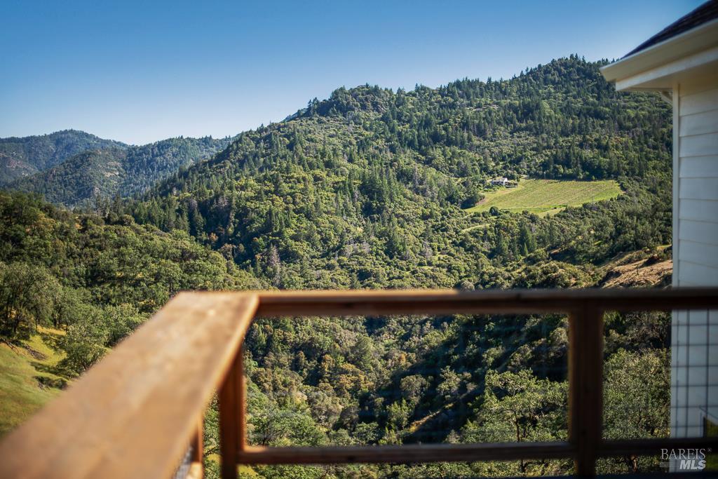 1474 Boonville Road Ukiah CA 95482