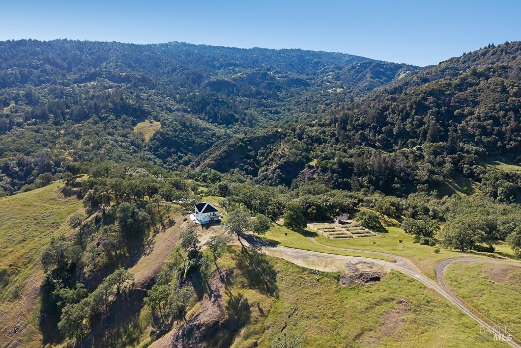 1474 Boonville Road Ukiah CA 95482