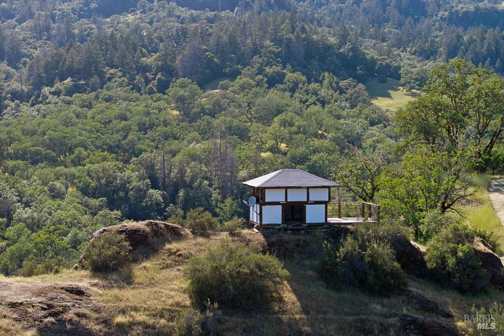 1474 Boonville Road Ukiah CA 95482