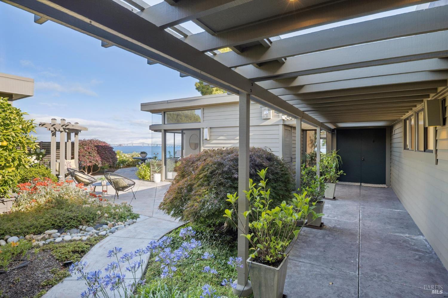 583 San Pedro Cove San Rafael CA 94901