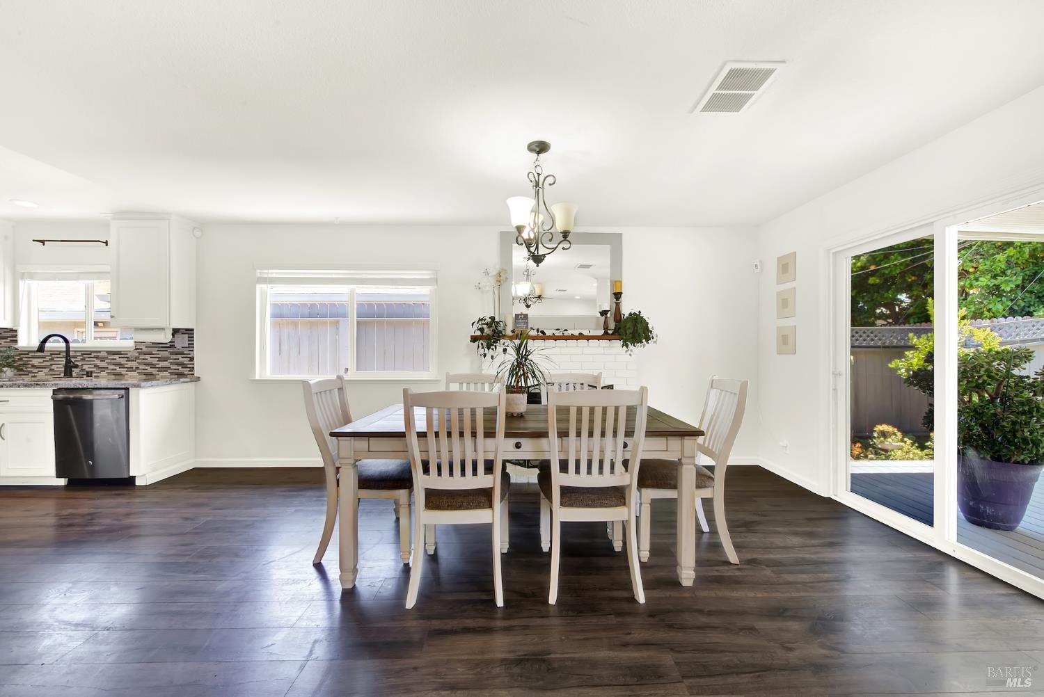 2425 Oceanic Drive Fairfield CA 94533