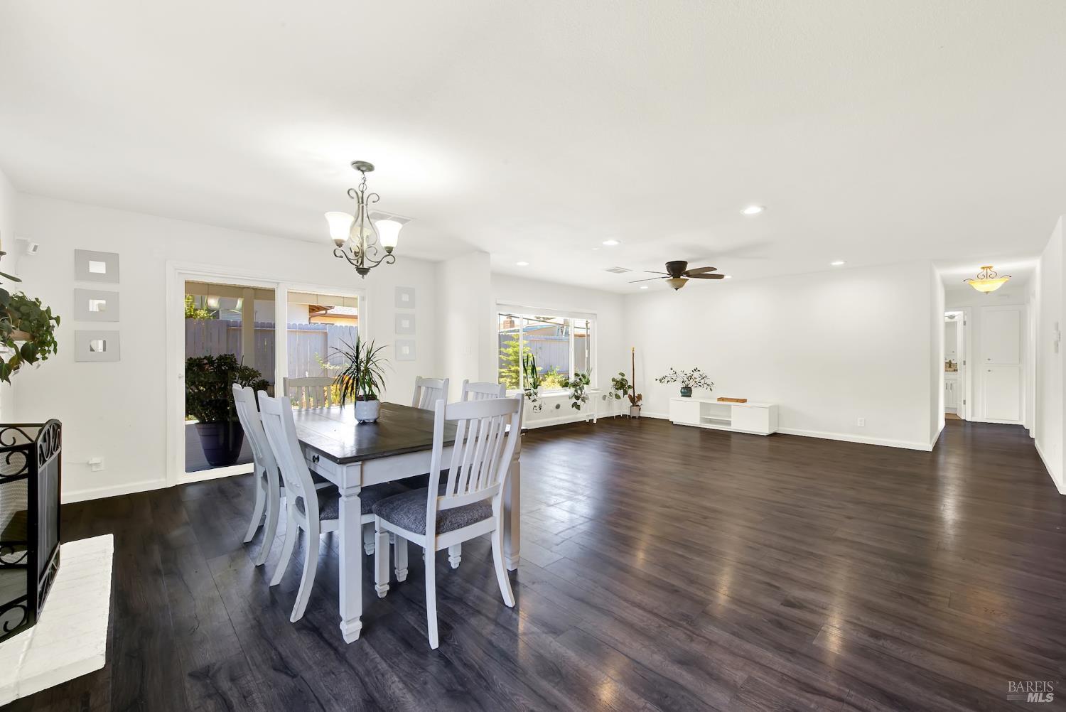2425 Oceanic Drive Fairfield CA 94533