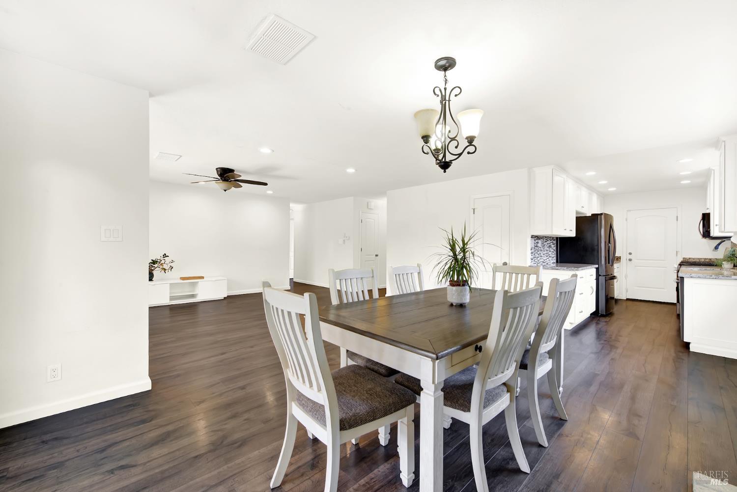 2425 Oceanic Drive Fairfield CA 94533