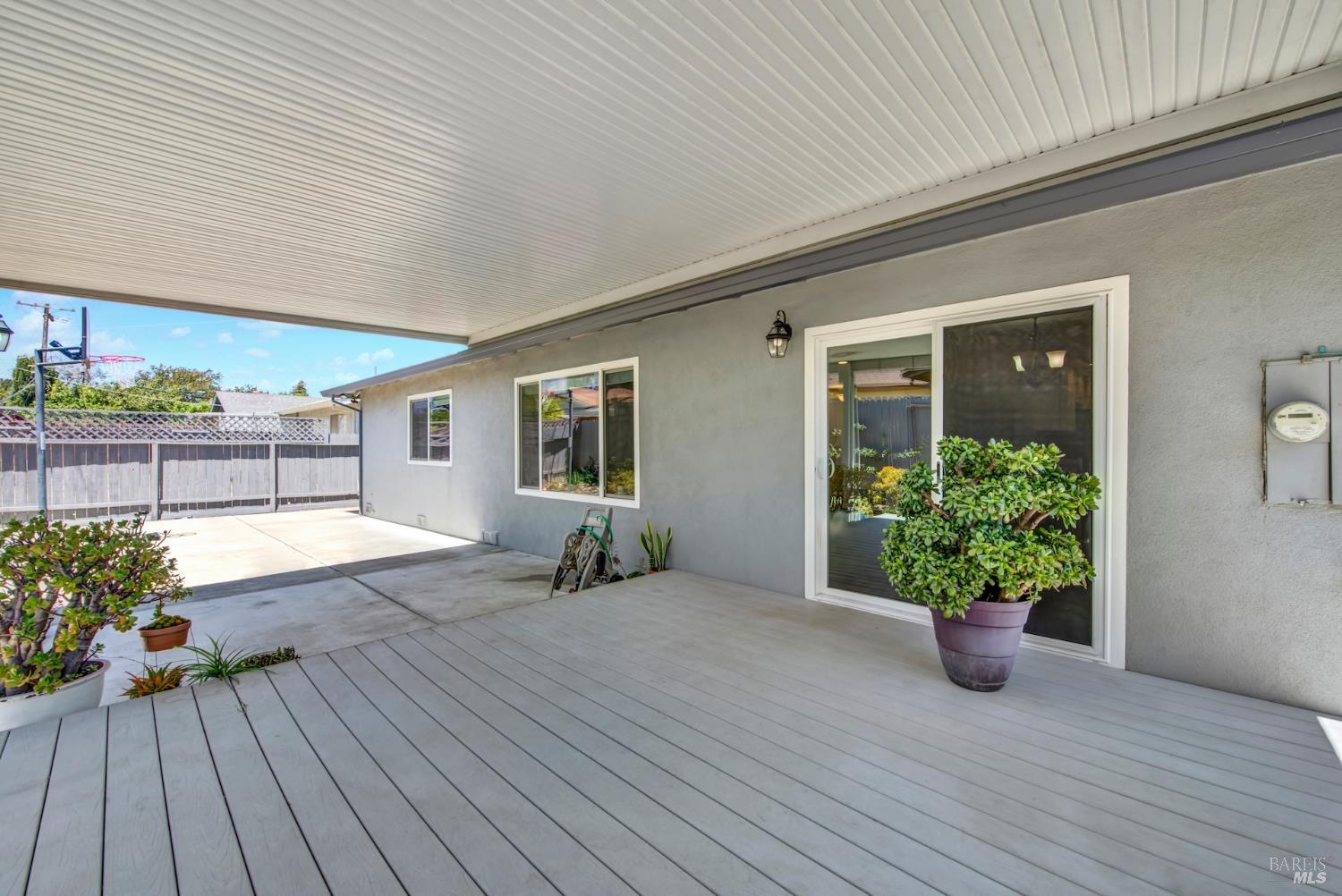 2425 Oceanic Drive Fairfield CA 94533