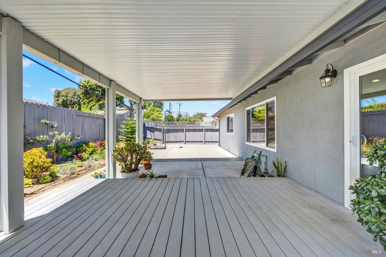 2425 Oceanic Drive Fairfield CA 94533