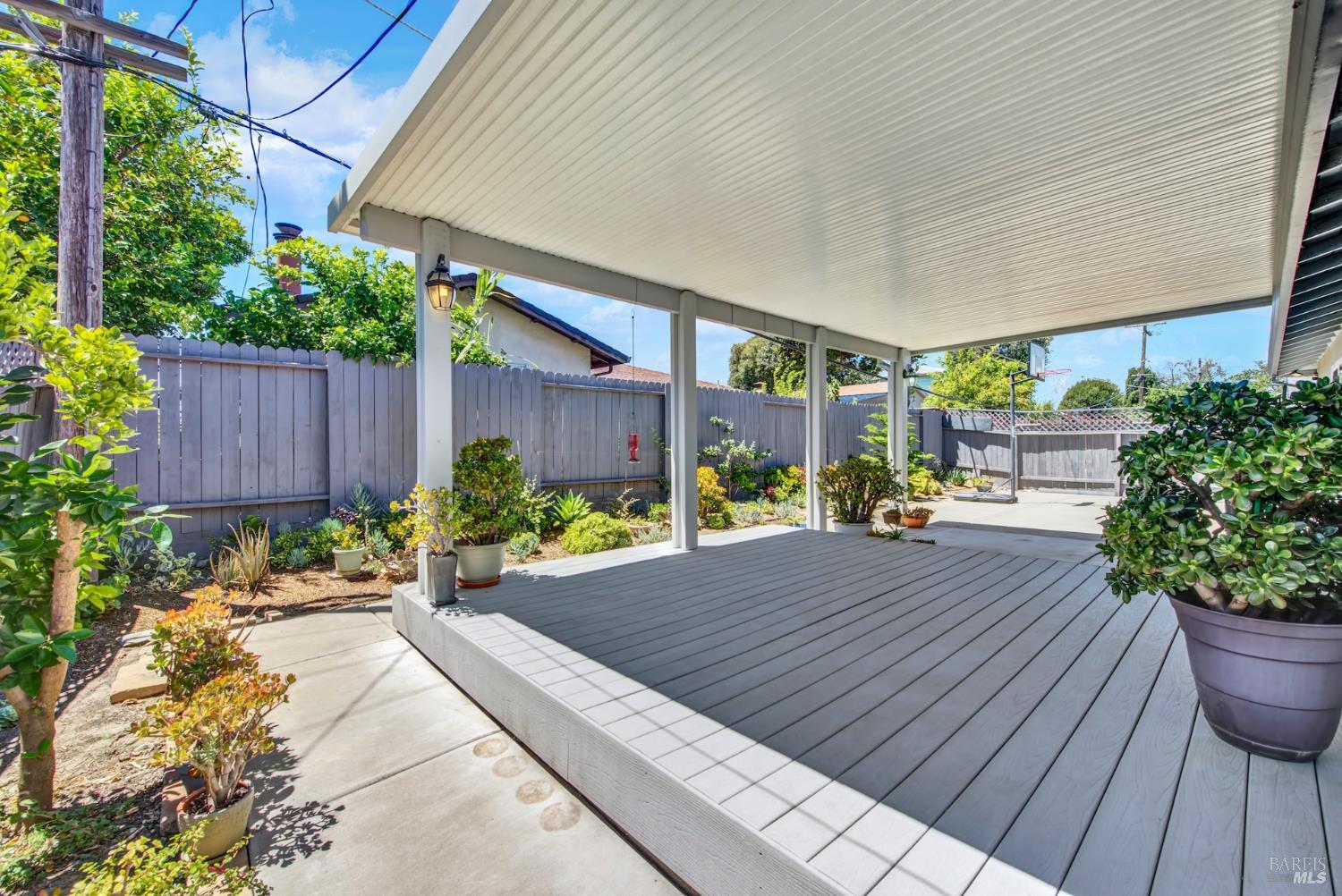 2425 Oceanic Drive Fairfield CA 94533