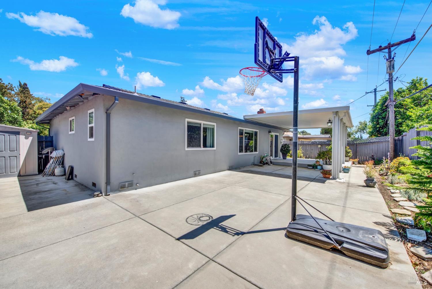 2425 Oceanic Drive Fairfield CA 94533
