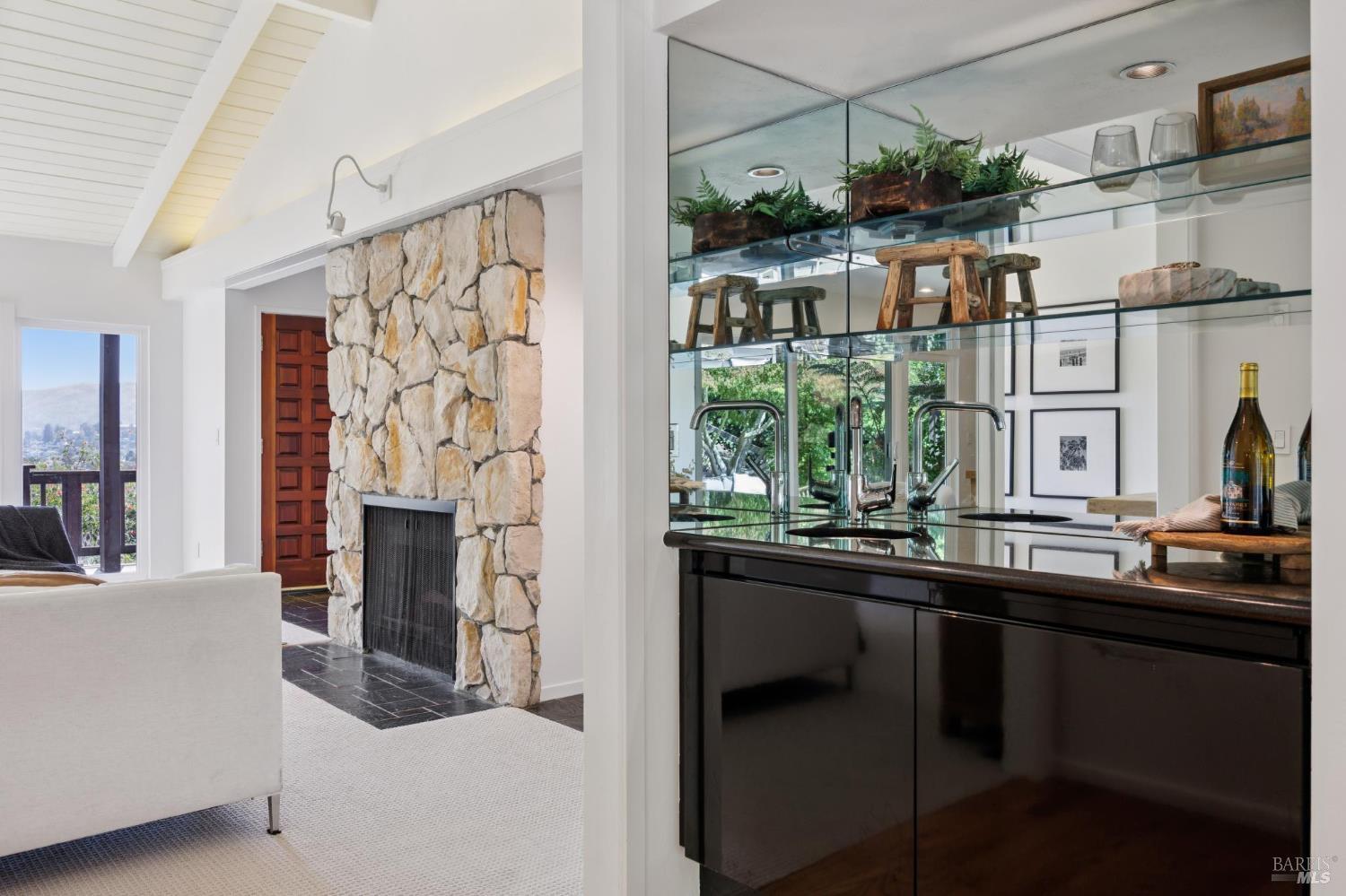 31 Corte San Fernando Tiburon CA 94920