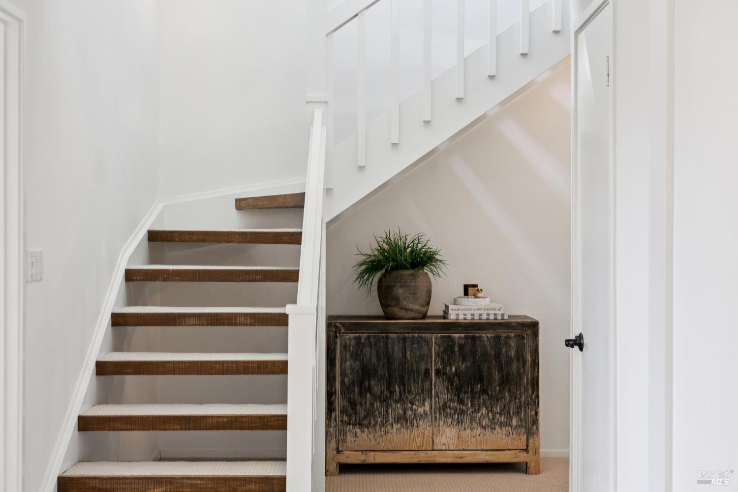 31 Corte San Fernando Tiburon CA 94920