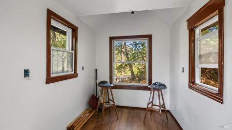 15 Mountain View Avenue Lagunitas CA 94938