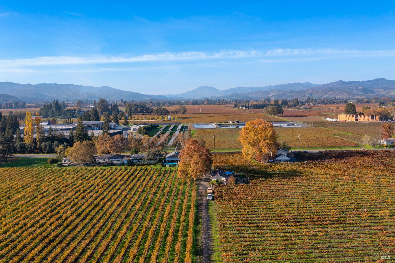 1135 Galleron Road St. Helena CA 94574