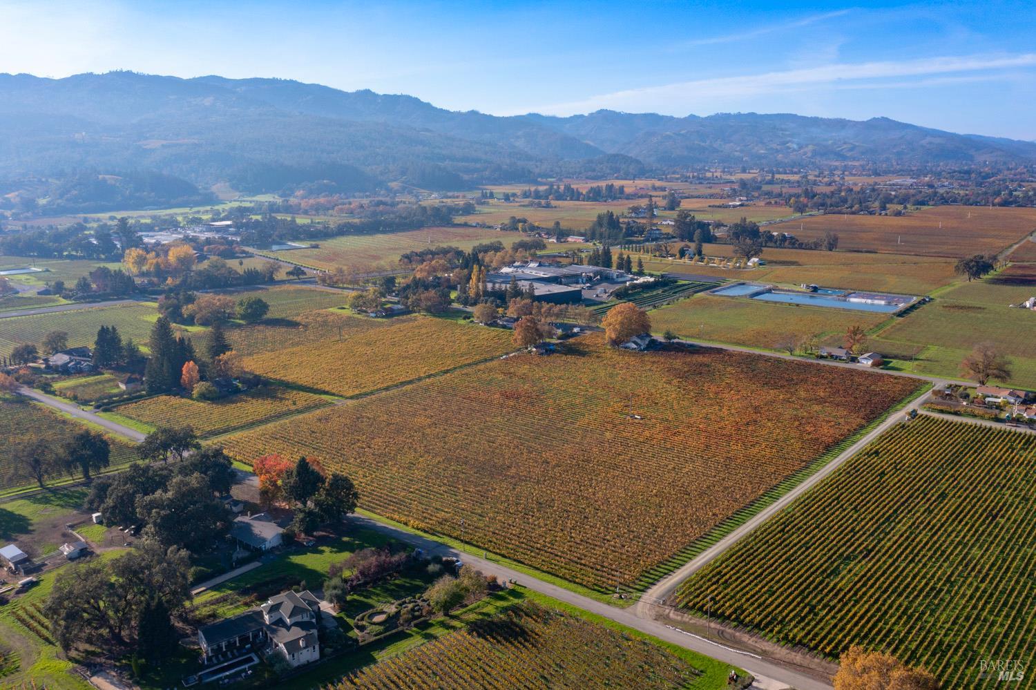 1135 Galleron Road St. Helena CA 94574