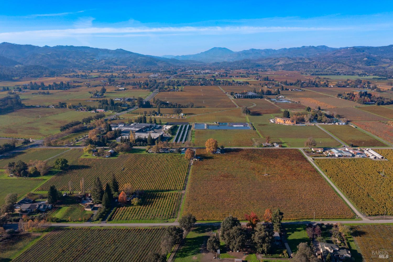 1135 Galleron Road St. Helena CA 94574