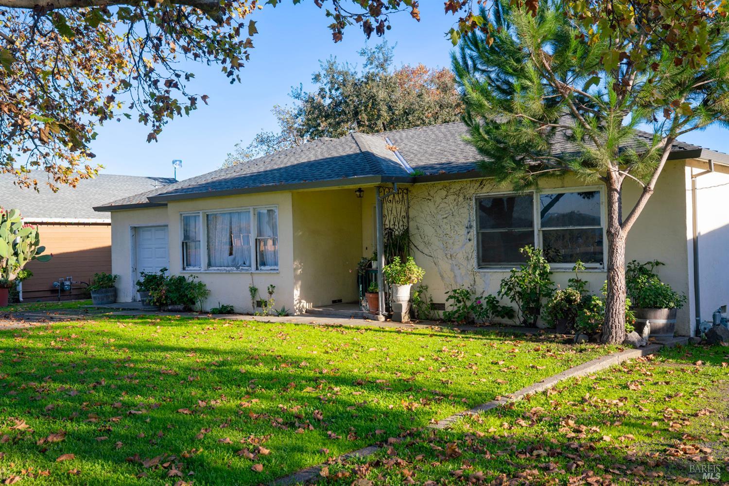 1135 Galleron Road St. Helena CA 94574