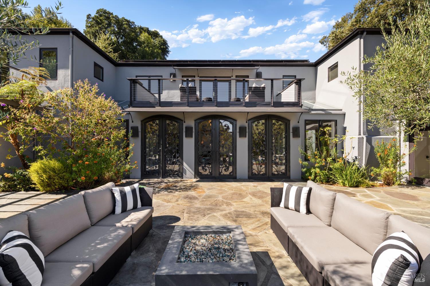 56 Miwok Drive San Anselmo CA 94960