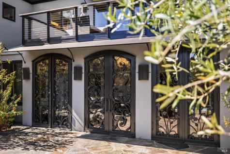 56 Miwok Drive San Anselmo CA 94960