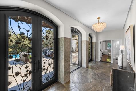56 Miwok Drive San Anselmo CA 94960
