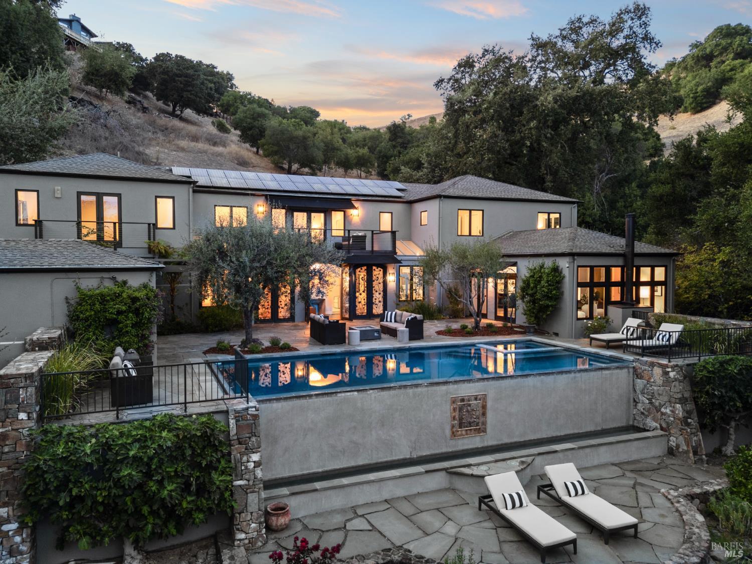 56 Miwok Drive San Anselmo CA 94960