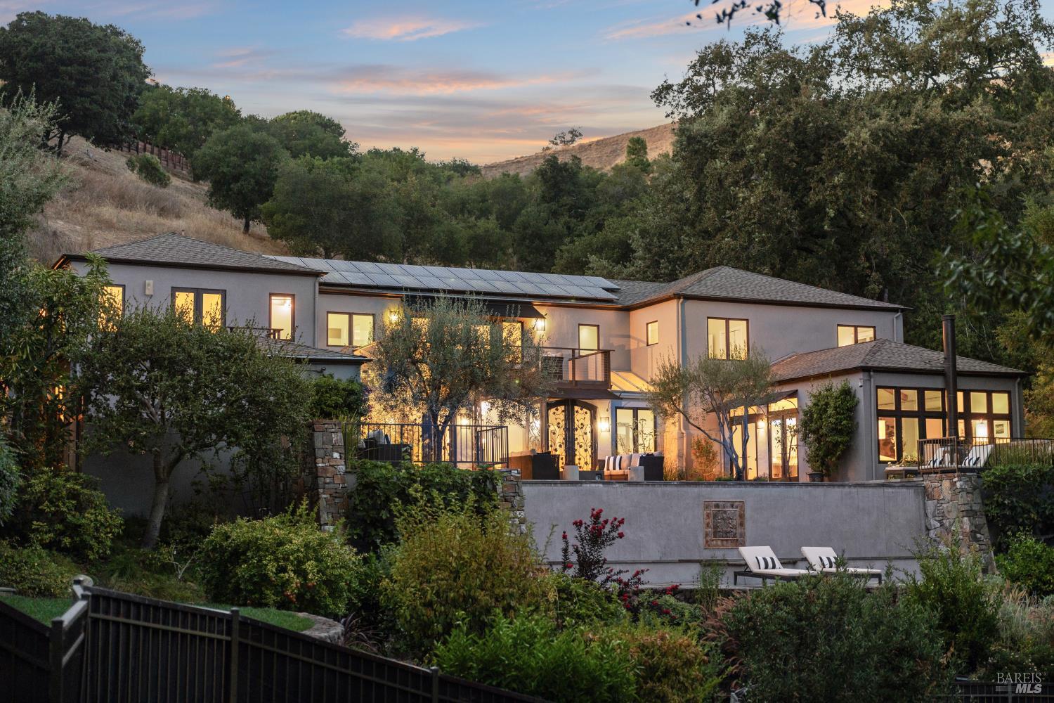 56 Miwok Drive San Anselmo CA 94960