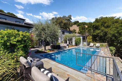 56 Miwok Drive San Anselmo CA 94960