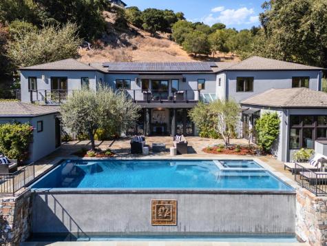 56 Miwok Drive San Anselmo CA 94960