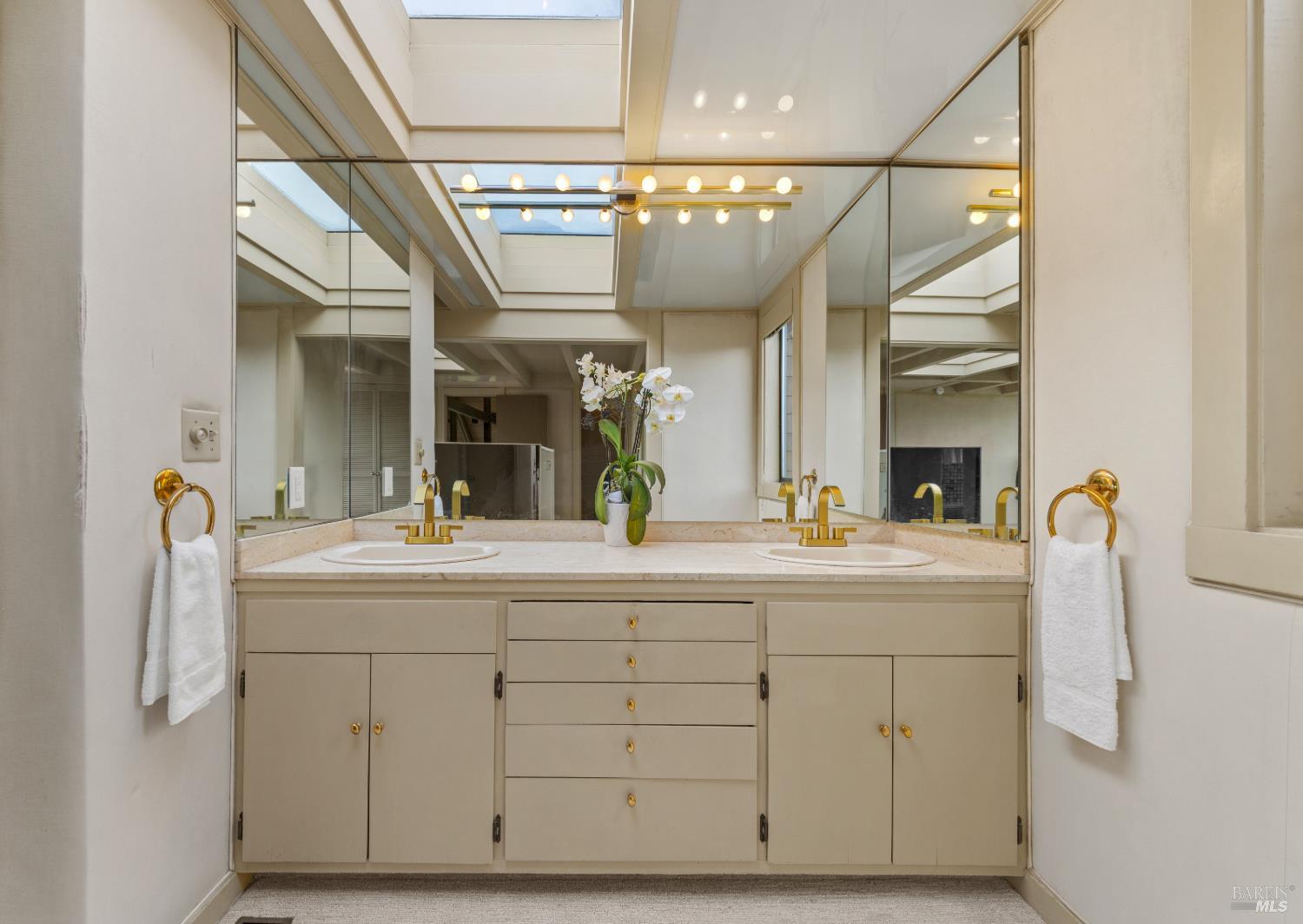243 Loma Avenue Tiburon CA 94920