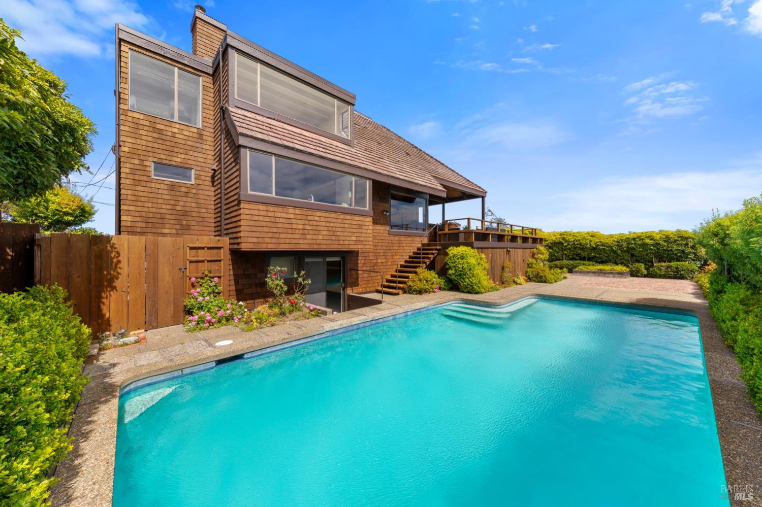 243 Loma Avenue Tiburon CA 94920