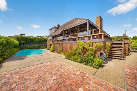 243 Loma Avenue Tiburon CA 94920