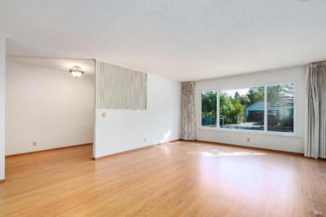 2445 Melbrook Way Santa Rosa CA 95405