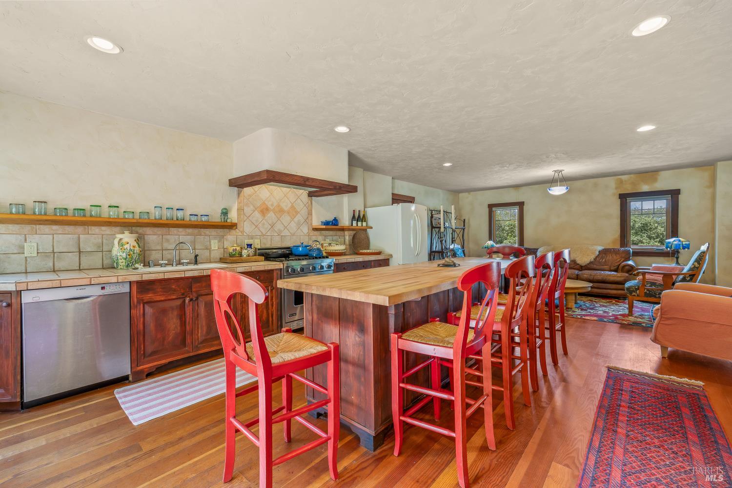 42501 N Highway 1 Westport CA 95488