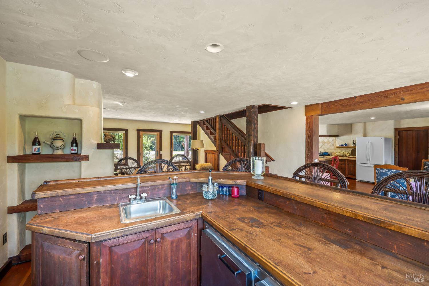 42501 N Highway 1 Westport CA 95488