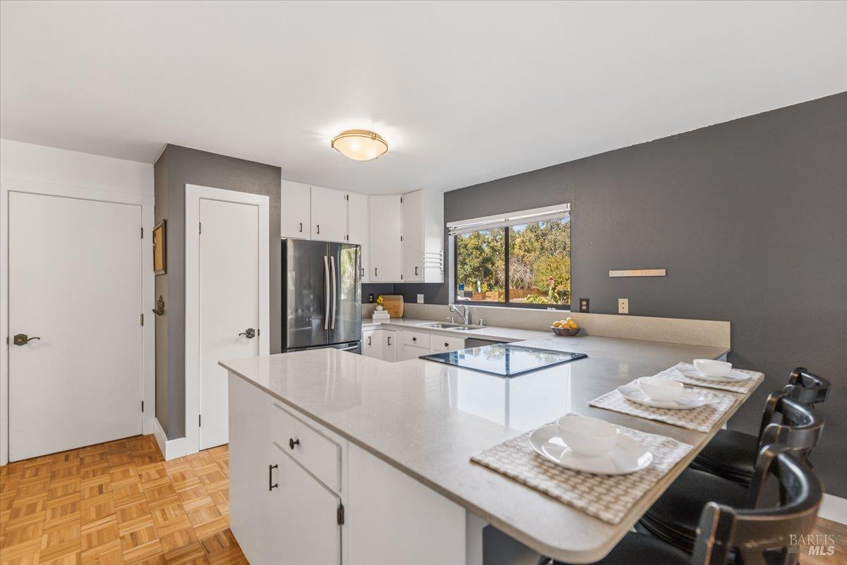 296 W Thomson Avenue Sonoma CA 95476