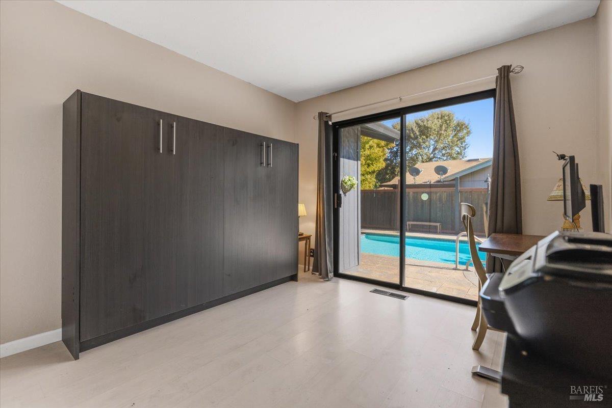 296 W Thomson Avenue Sonoma CA 95476