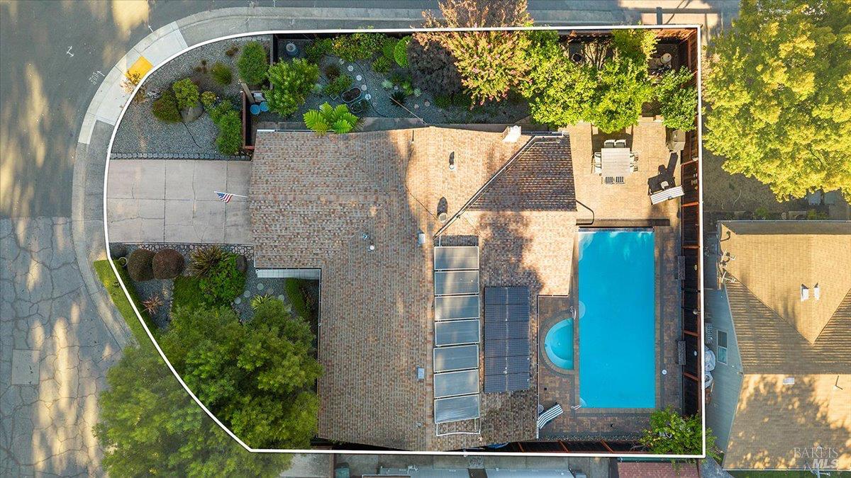 296 W Thomson Avenue Sonoma CA 95476