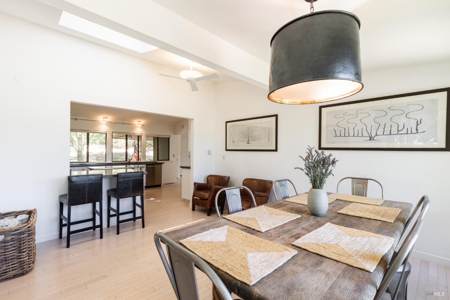 5968 W Dry Creek Road Healdsburg CA 95448