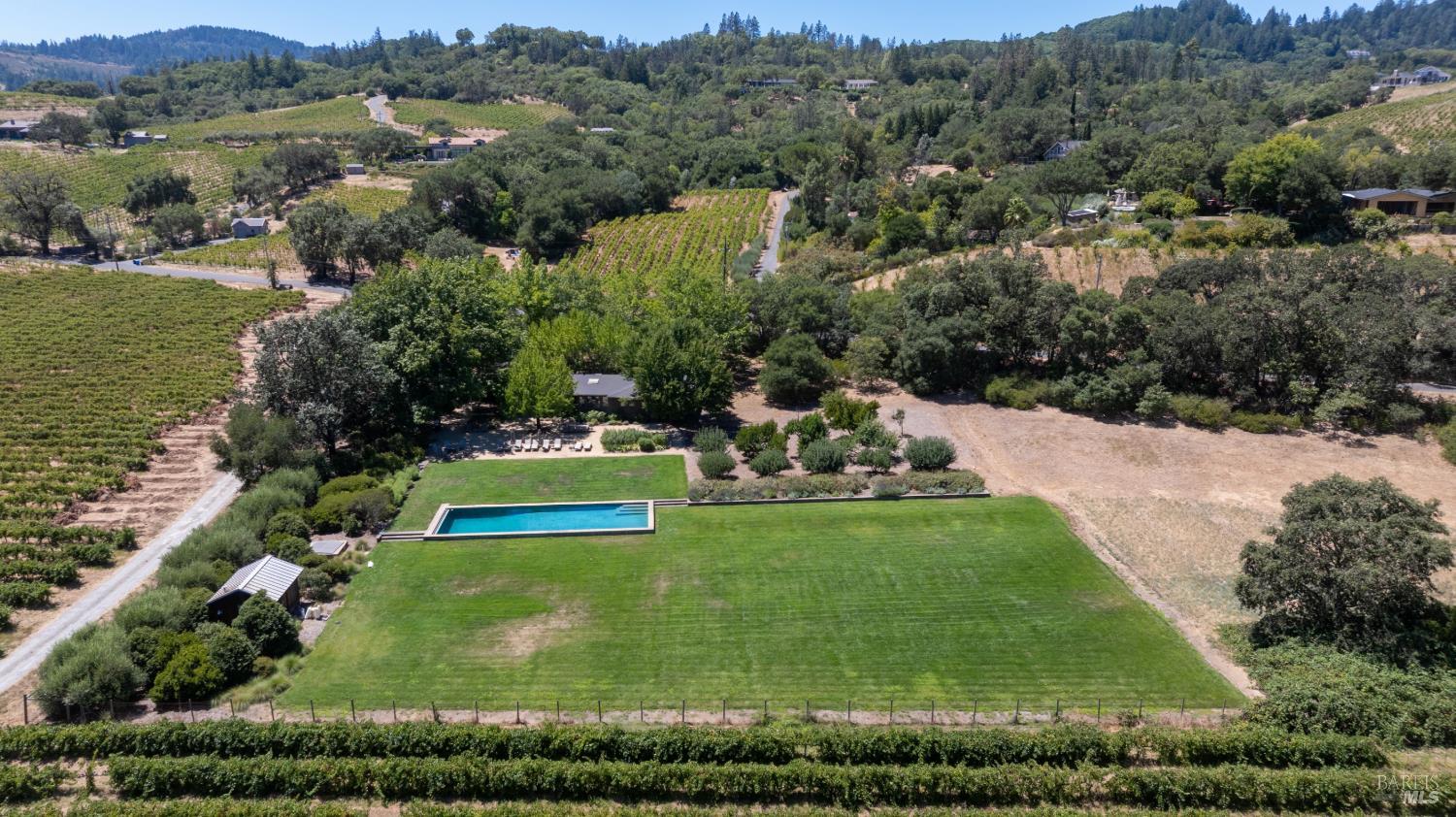 5968 W Dry Creek Road Healdsburg CA 95448