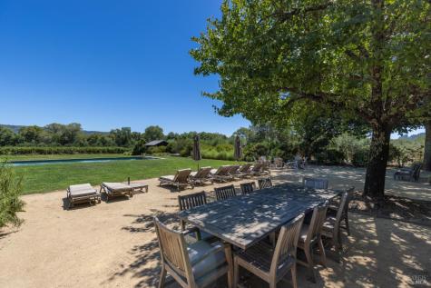 5968 W Dry Creek Road Healdsburg CA 95448