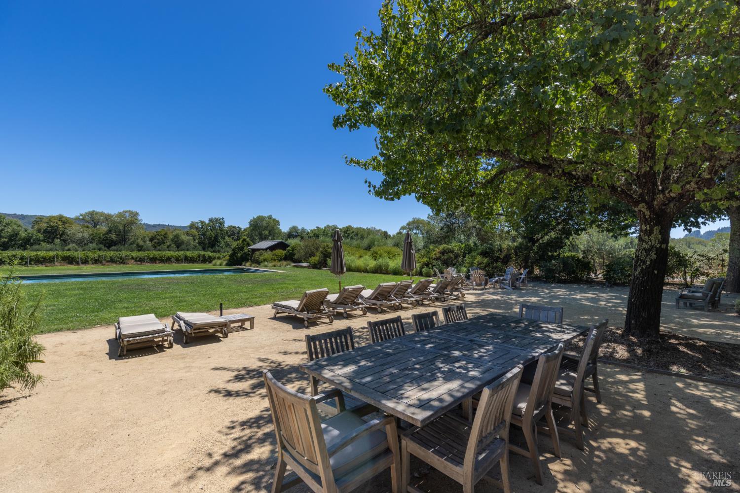 5968 W Dry Creek Road Healdsburg CA 95448