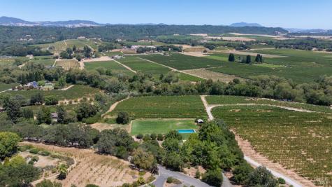 5968 W Dry Creek Road Healdsburg CA 95448