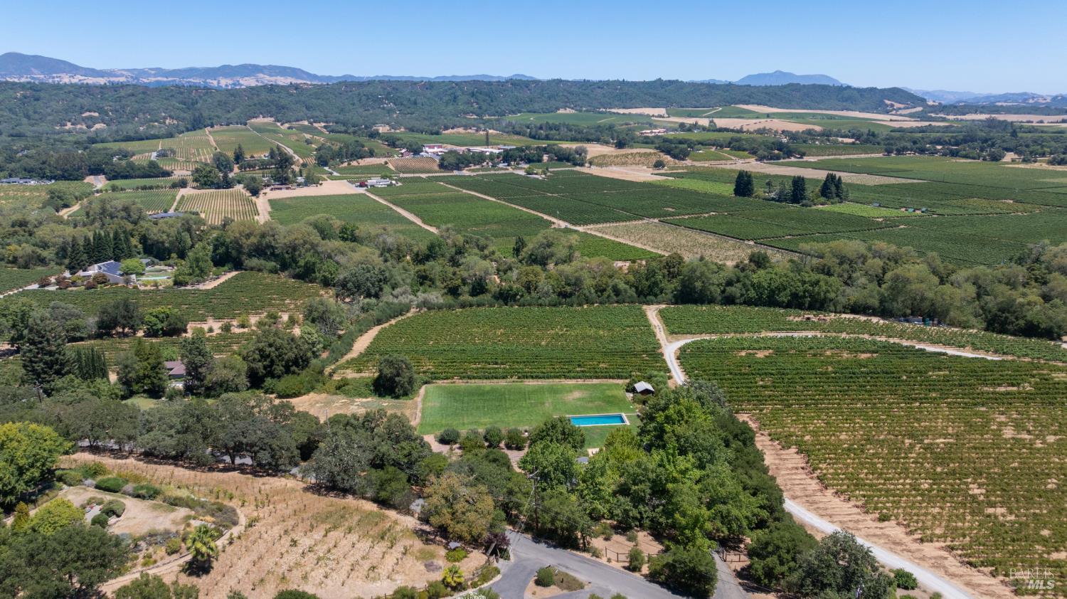 5968 W Dry Creek Road Healdsburg CA 95448