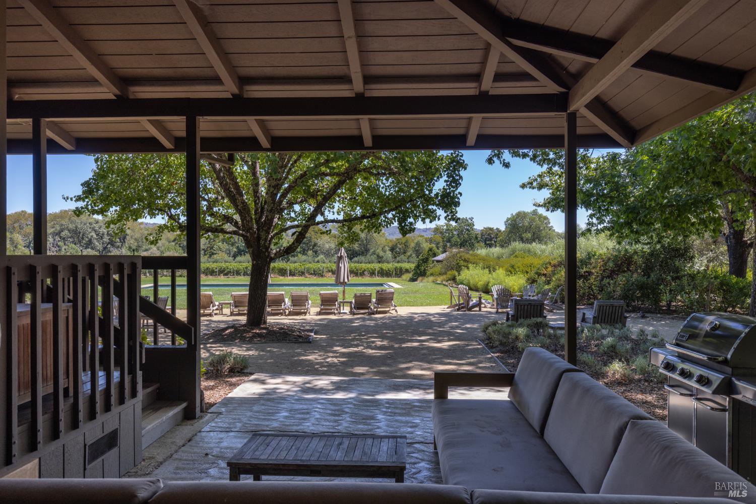 5968 W Dry Creek Road Healdsburg CA 95448