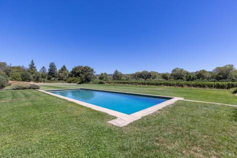 5968 W Dry Creek Road Healdsburg CA 95448