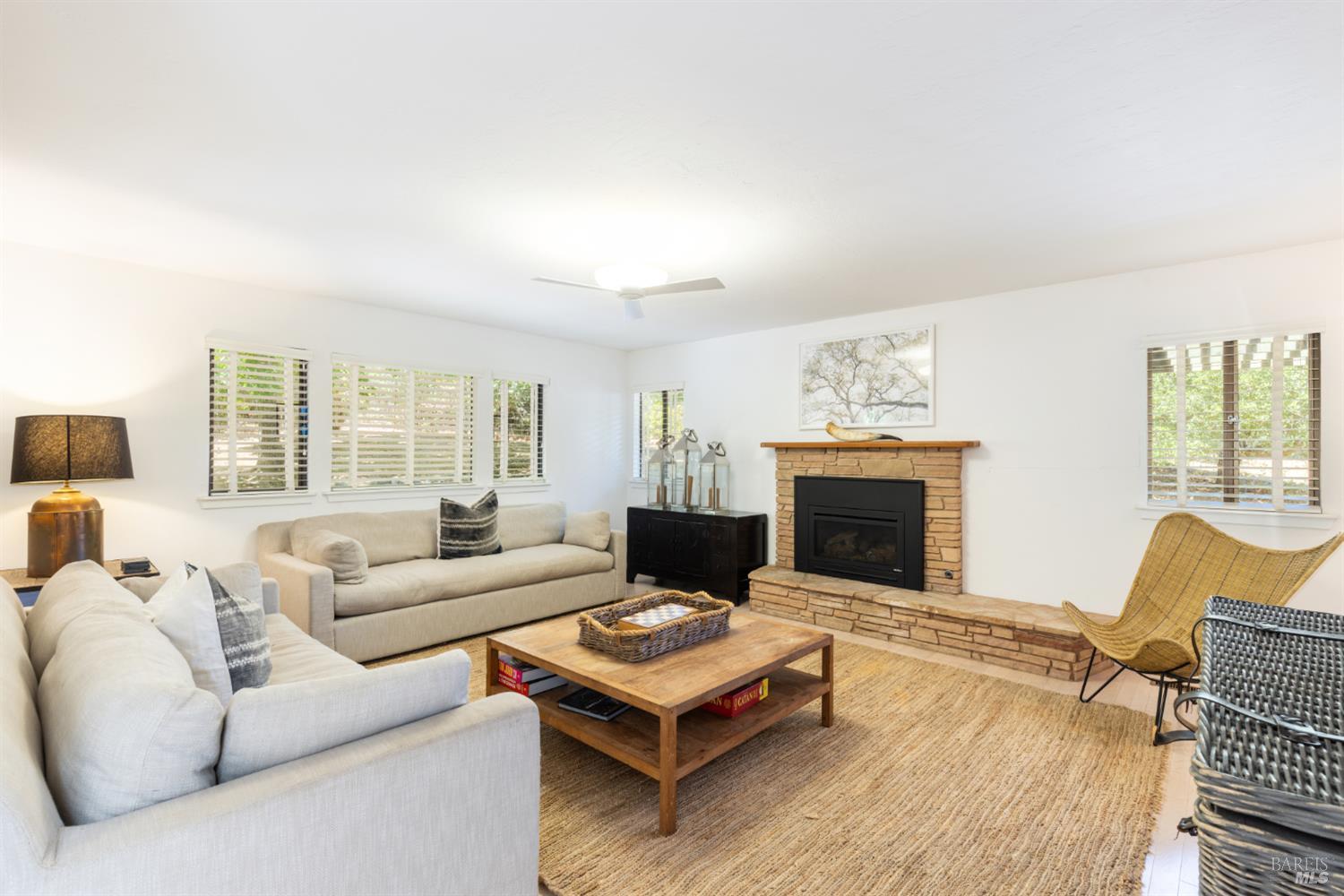 5968 W Dry Creek Road Healdsburg CA 95448